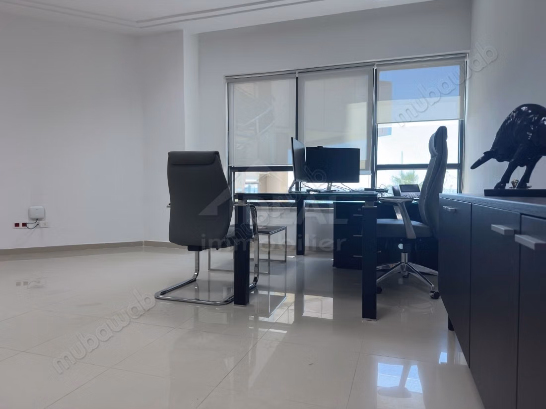 AL Ufficio di 242m² – Lago 1