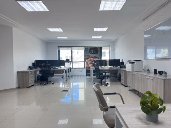 AL Ufficio di 242m² – Lago 1