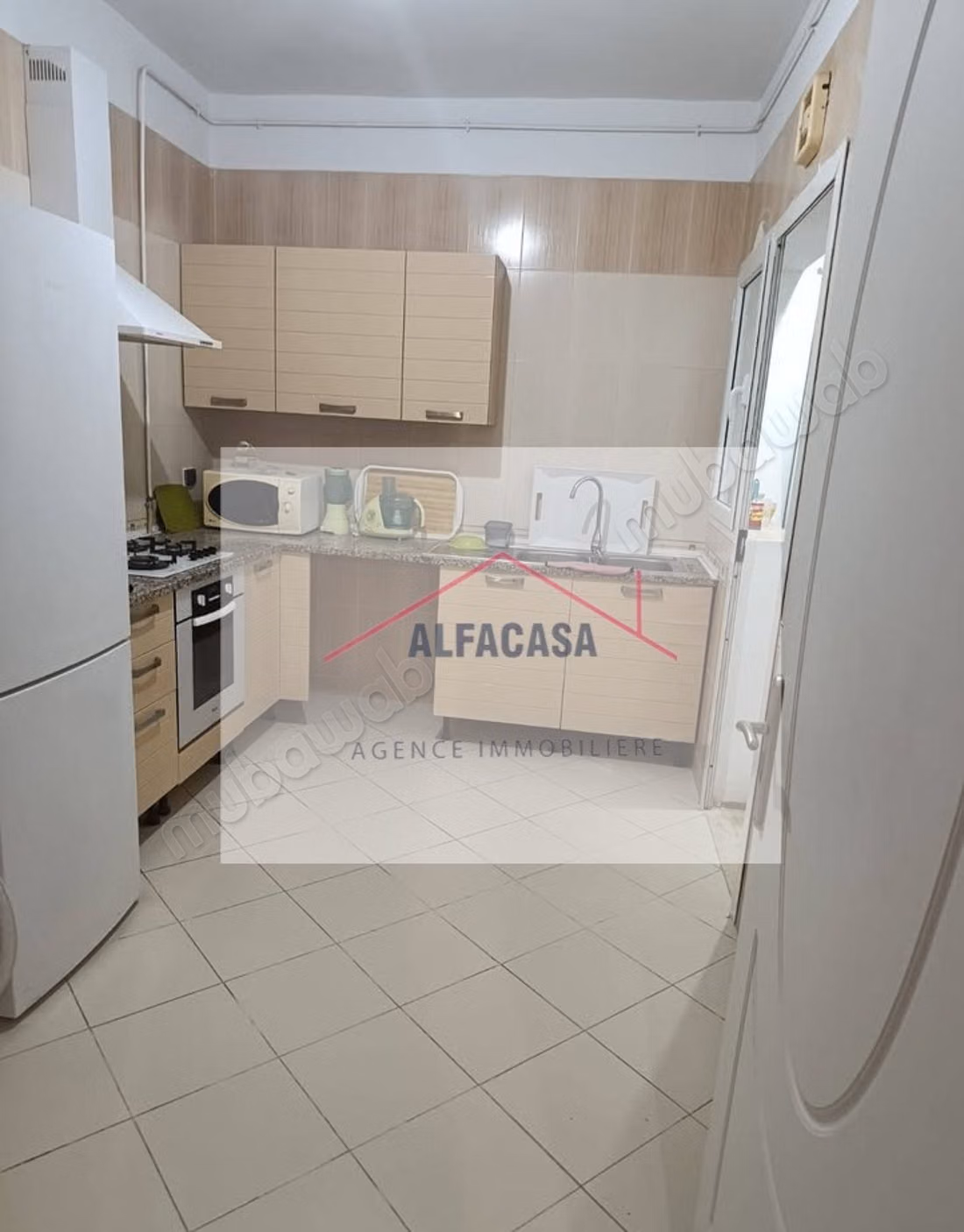 In affitto un appartamento S2 arredato nel quartiere El Wahat
