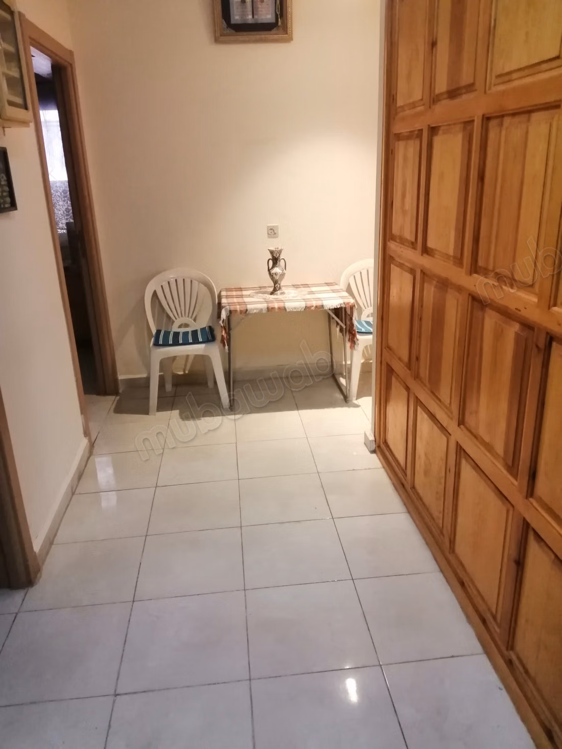Superbe appartement à louer à Andalous. 
Superficie 65 m². 
Meublé