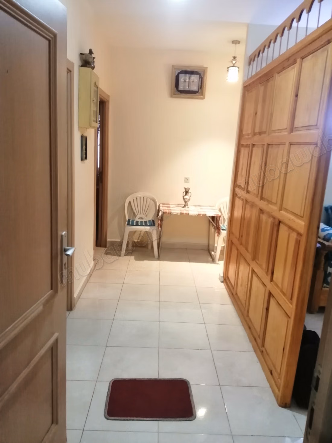 Superbe appartement à louer à Andalous. 
Superficie 65 m². 
Meublé