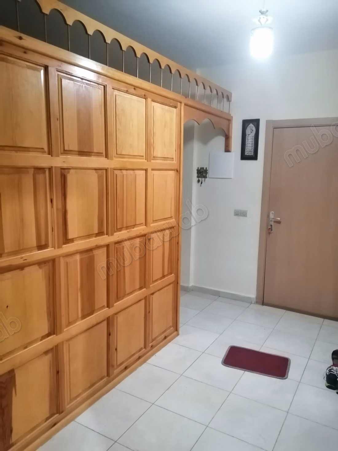 Superbe appartement à louer à Andalous. 
Superficie 65 m². 
Meublé