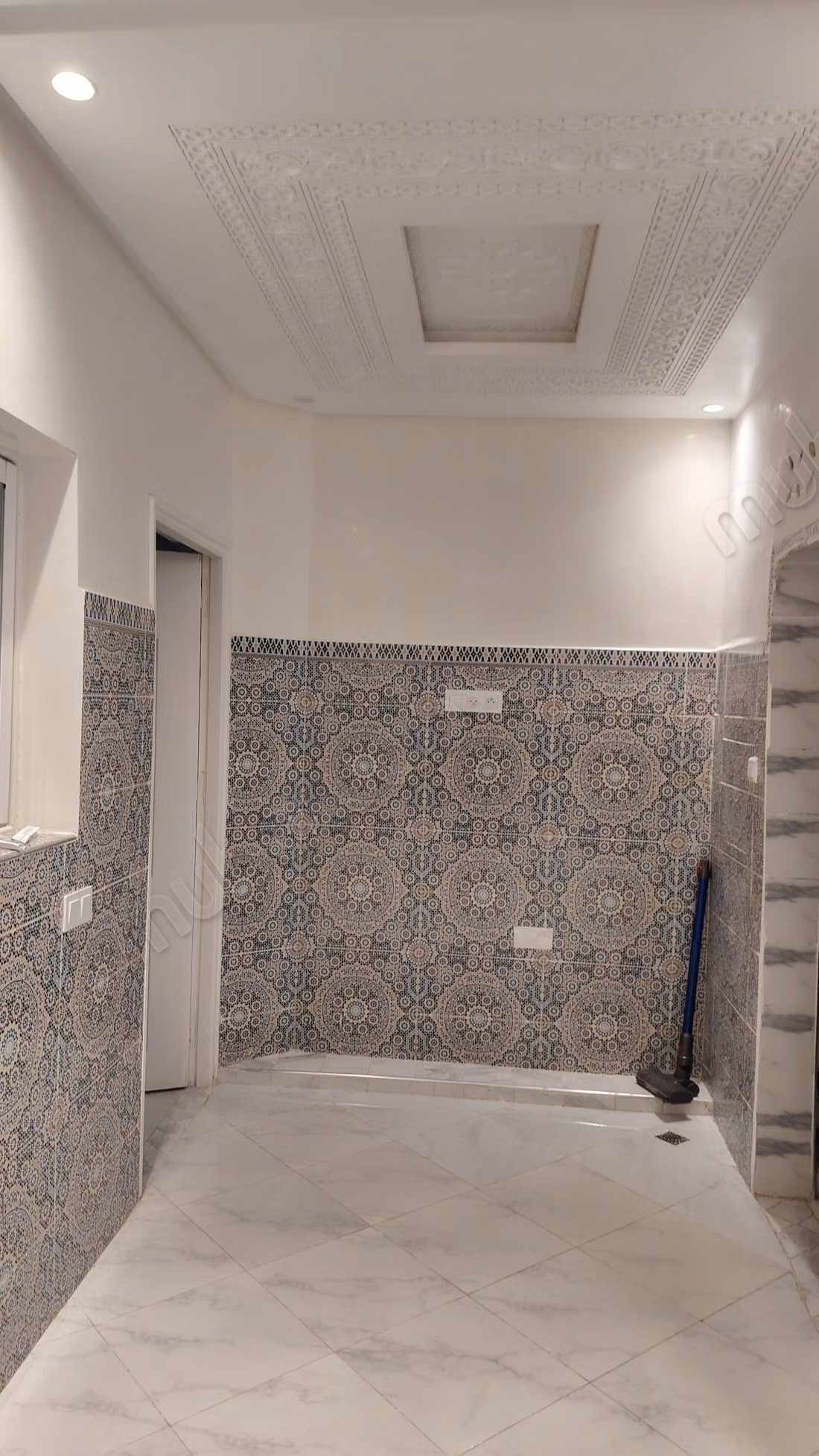 Find your house for sale in Daoudiat. 3 rooms. Satellite dish
