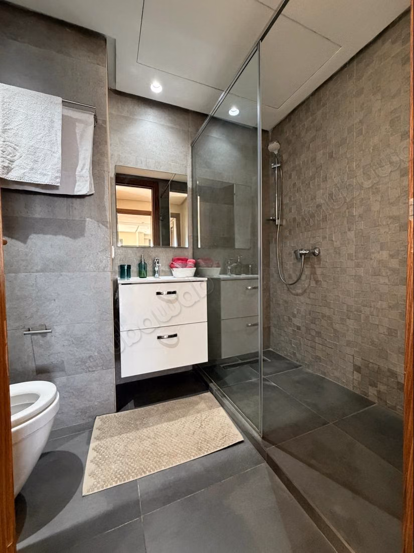 Beautiful apartment on the oasis, very sunny and without overlooking