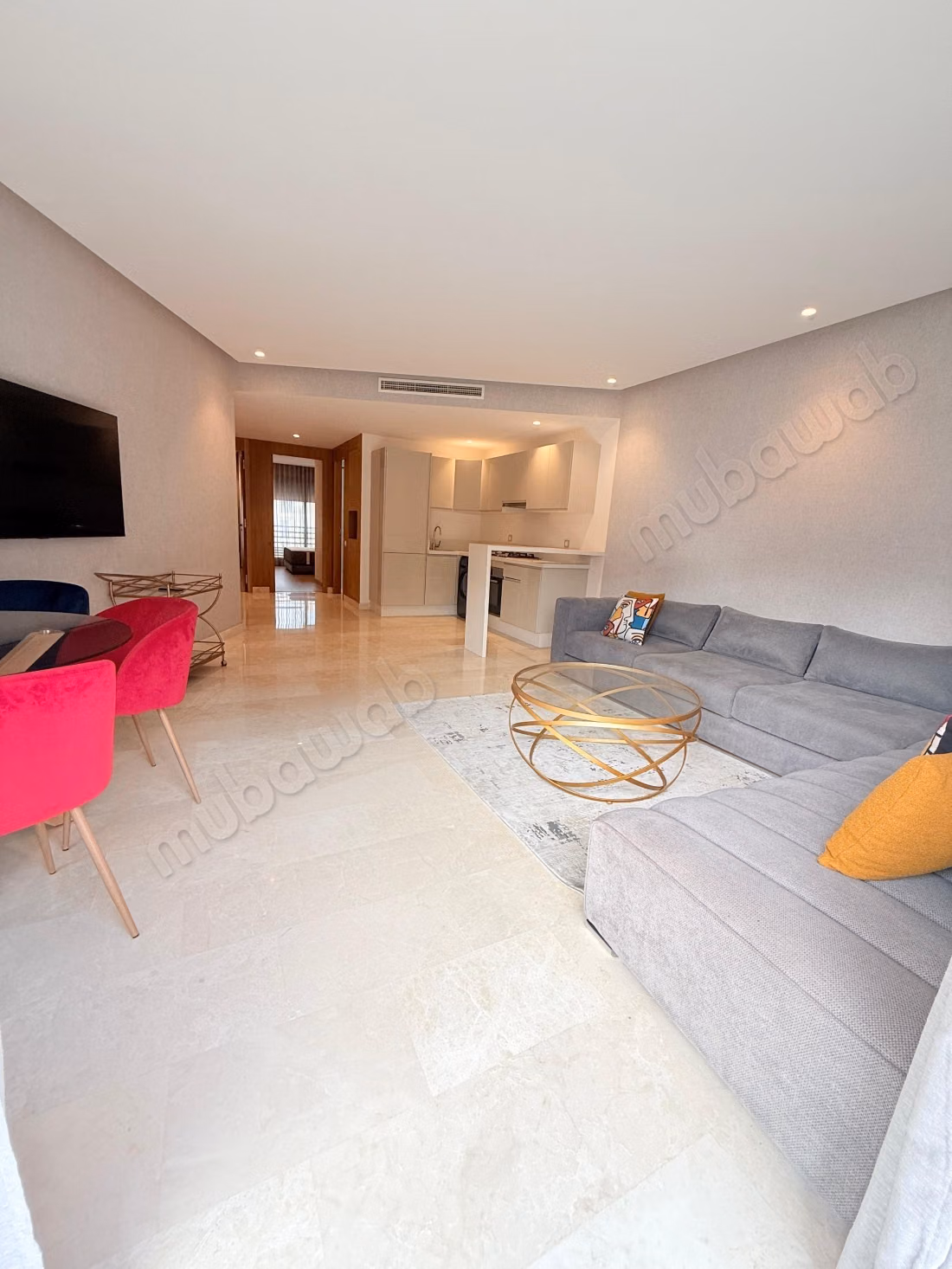 Great apartment for rent in Les princesses. Small area 84 m². Cellar