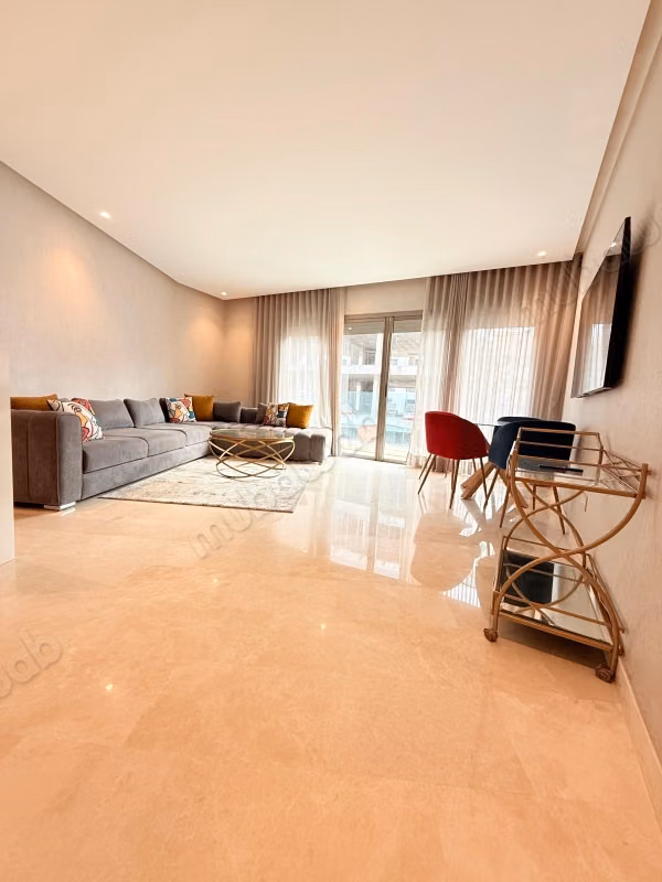 Great apartment for rent in Les princesses. Small area 84 m². Cellar