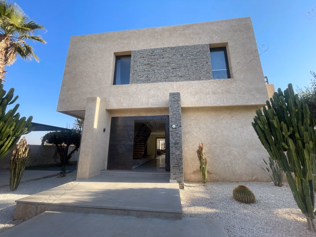 Villa di alto standing arredata in affitto – Atlas Nakhil, lungo termine