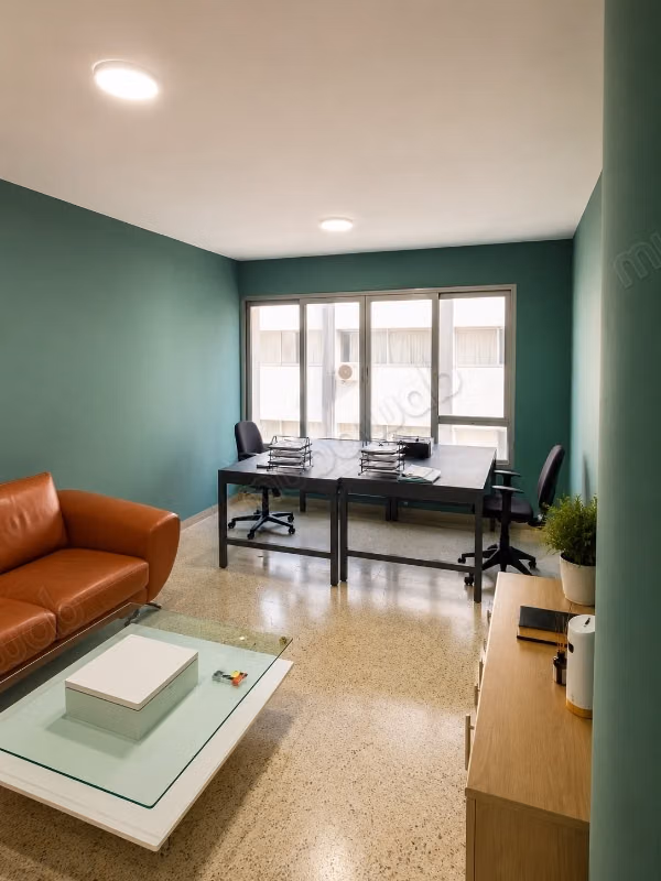 Bureaux à vendre à Derb Abdellah. Surface de 112 m². Concierge et climatisation