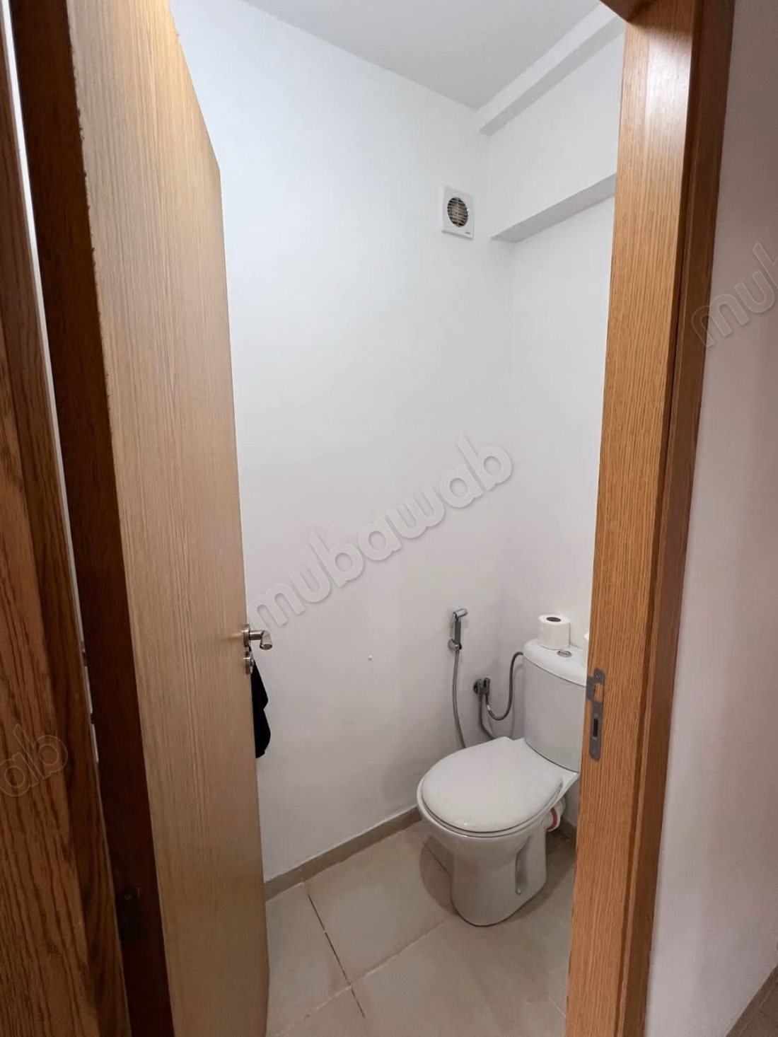Rent this apartment in Hay Targa. Area 70 m². Pool, air conditioning