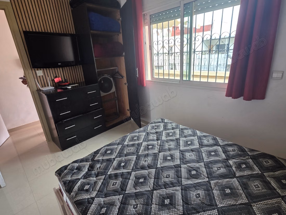 Studio meublé avec terrasse sur agdal 
rabat