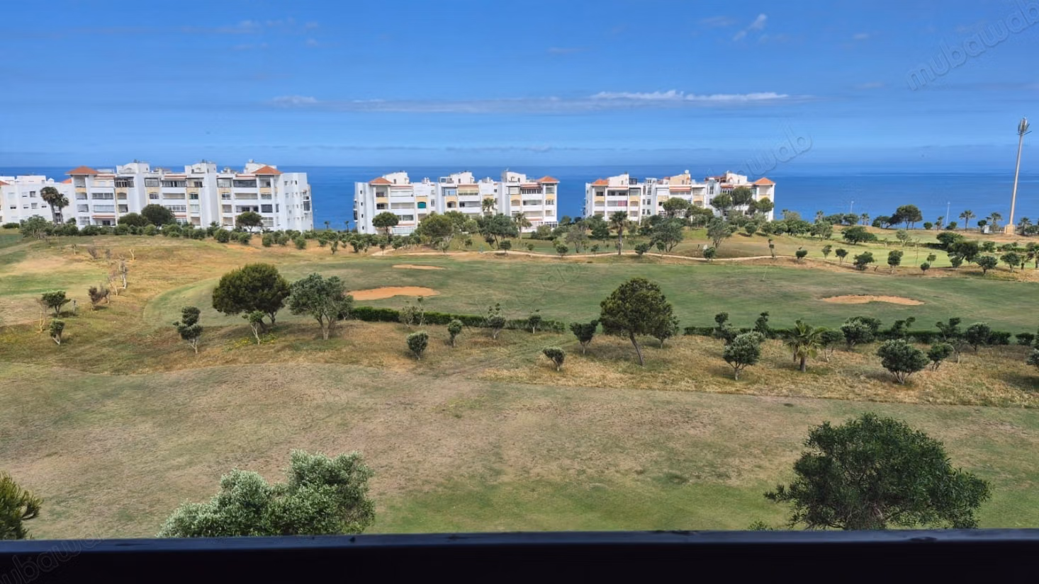 Apartamento de lujo en venta en Asilah Marina Golf, vista panorámica del mar y del golf