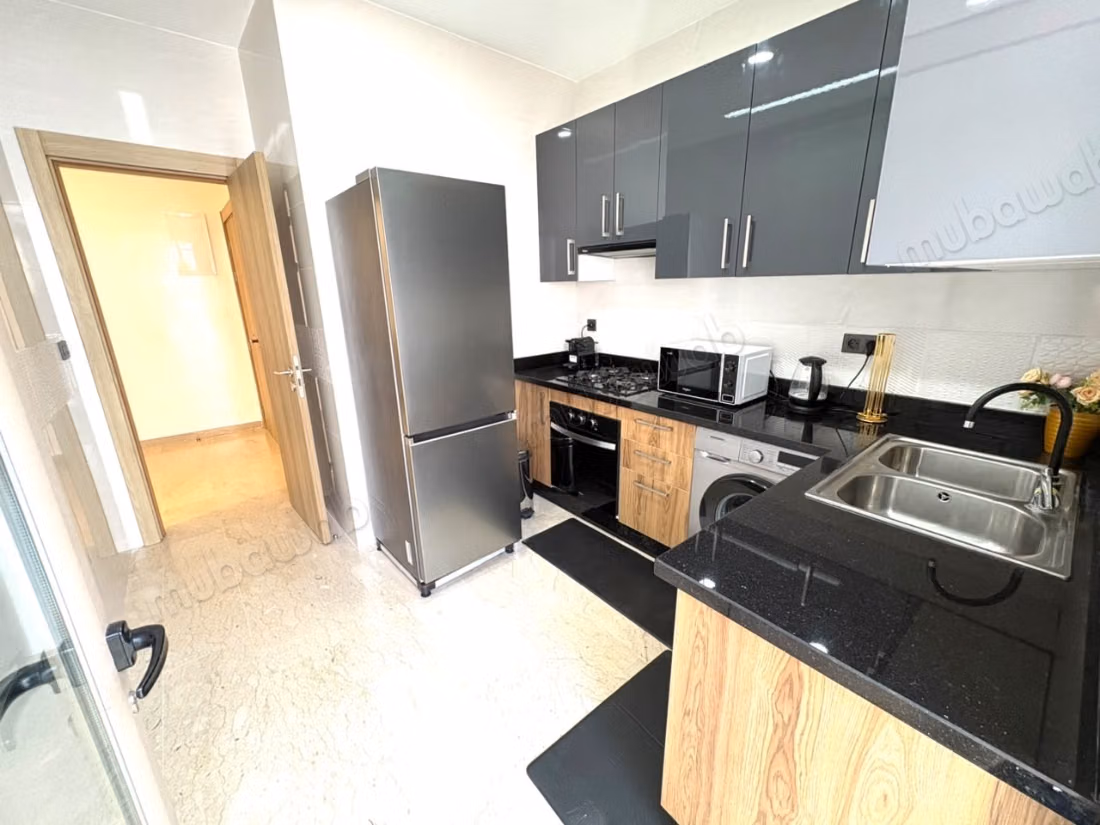 Très bel appartement en location à Founti.
Surface de 120 m².
Meublé