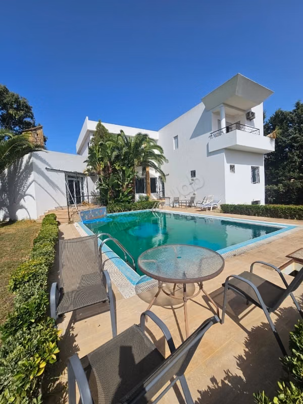 Prachtige villa in Boubana