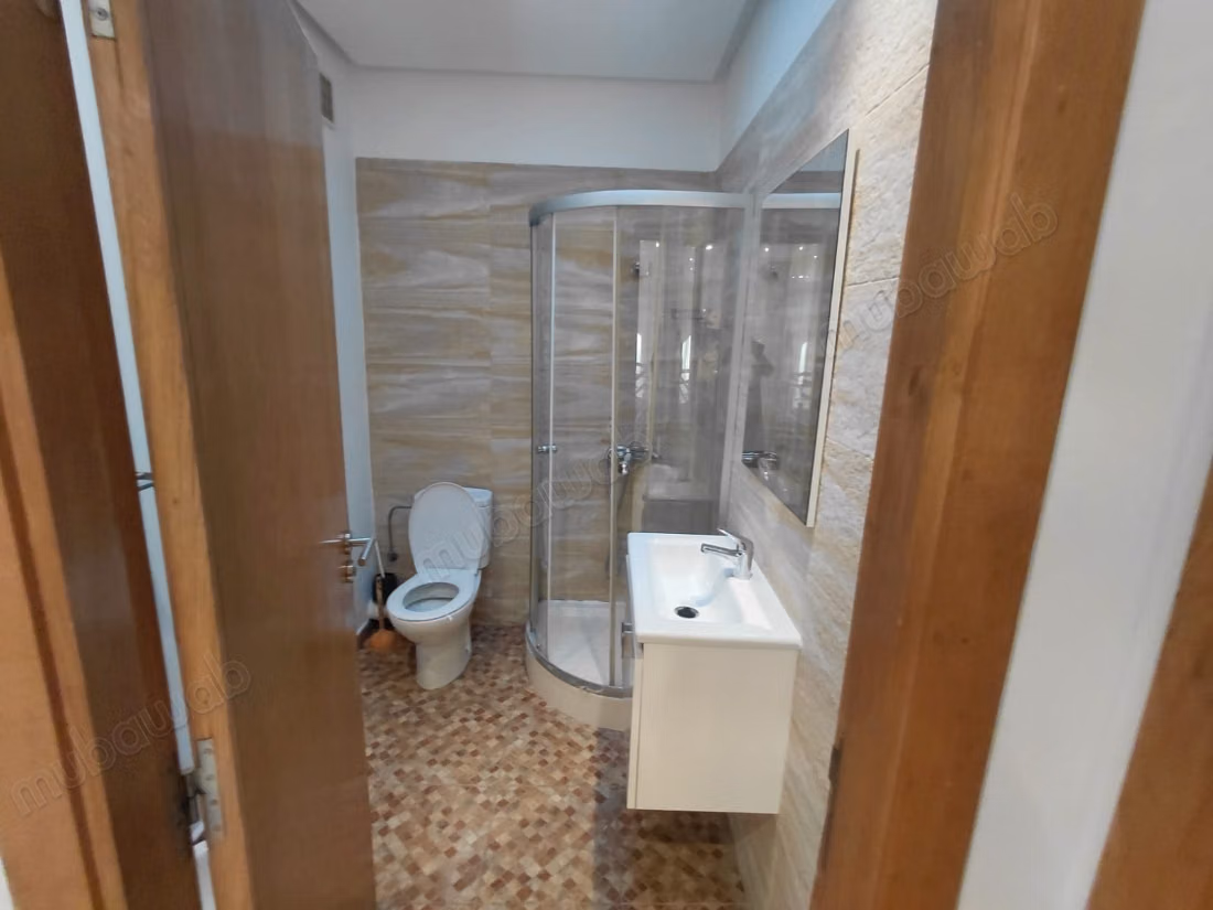 For rent, beautiful empty villa in Ain Diab