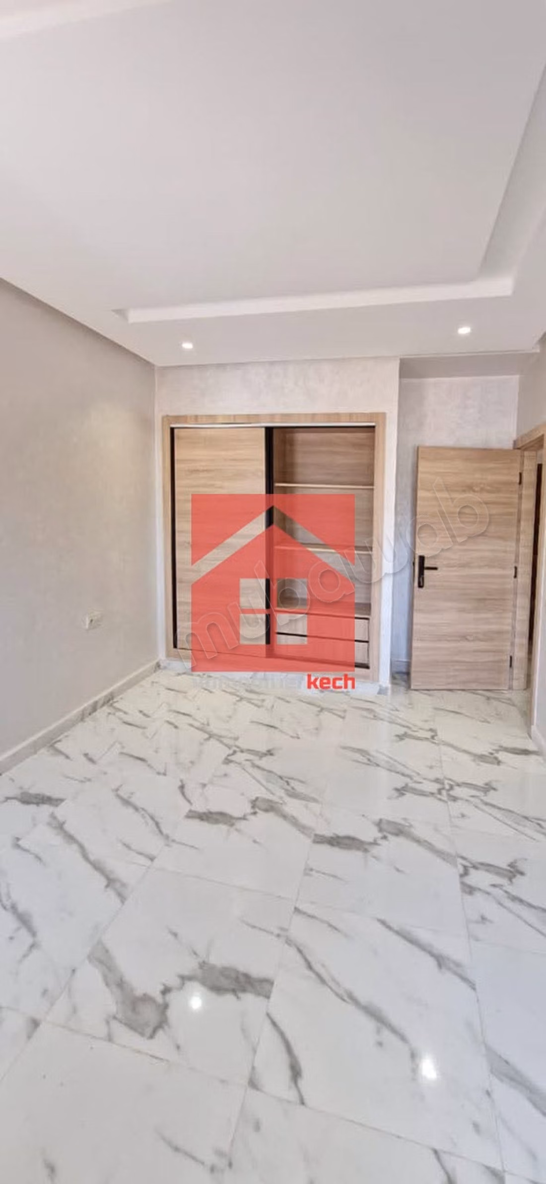 Chic et New Appartement vide a Targa