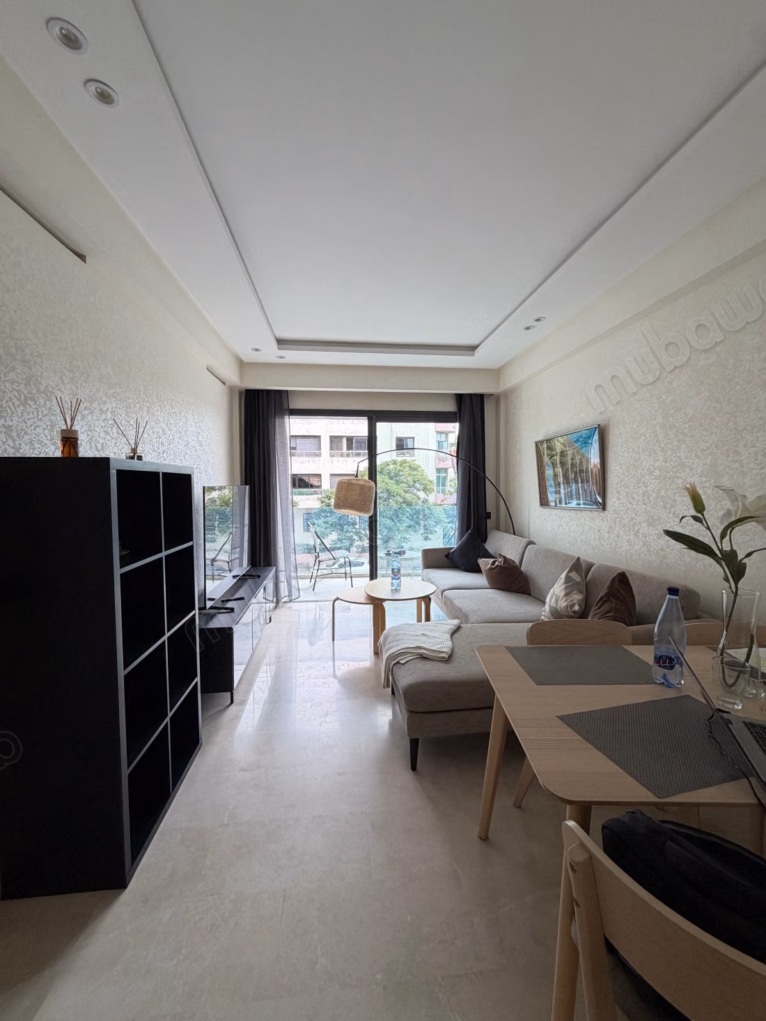 Hermoso apartamento en alquiler en Riyad. Superficie de 80 m². Bien amueblado