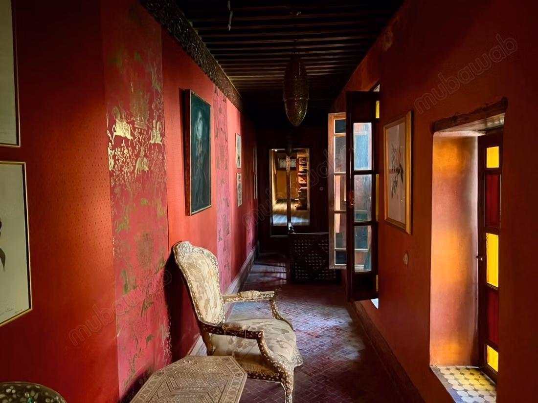 Charming riad with large landscaped patio