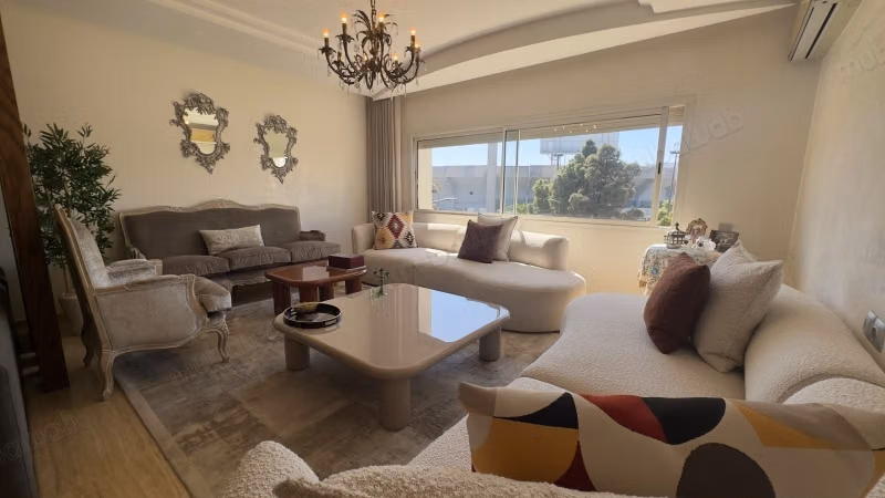Apartment for sale in Maârif Extension. Area 157 m²