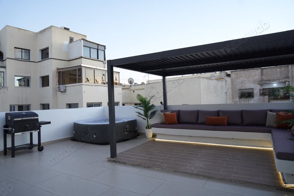 Chic Prestige 2 BR with 50m² Terrace – Bd Roudani