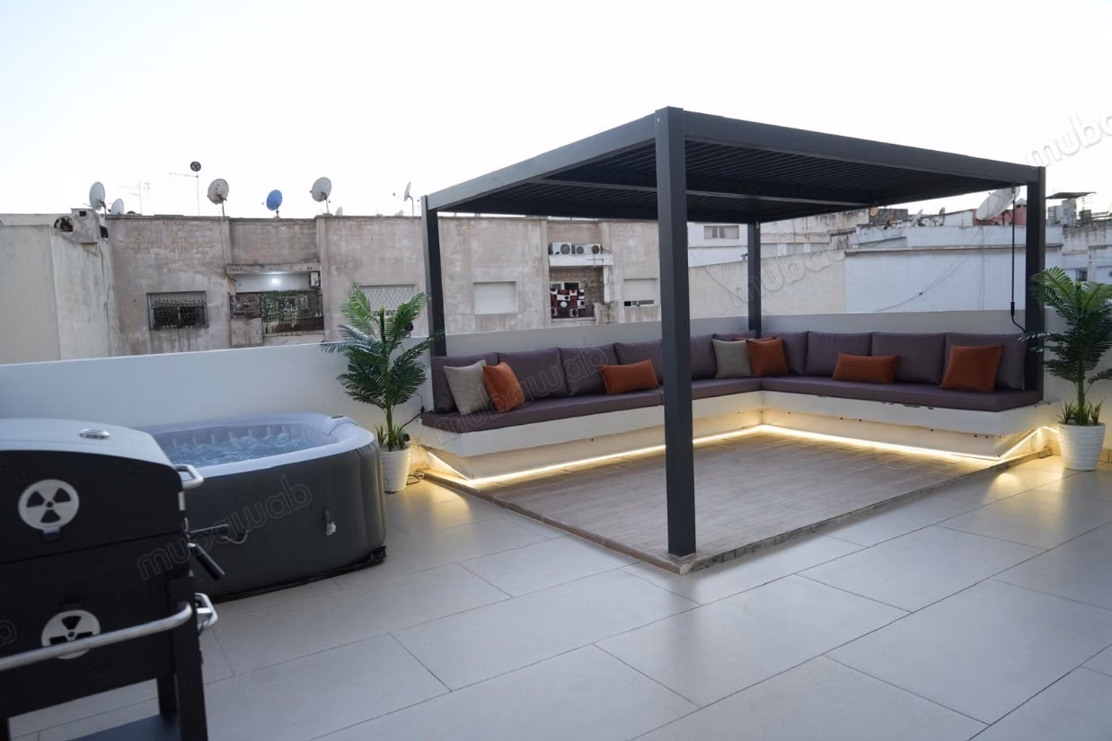 Chic Prestige 2 BR with 50m² Terrace – Bd Roudani