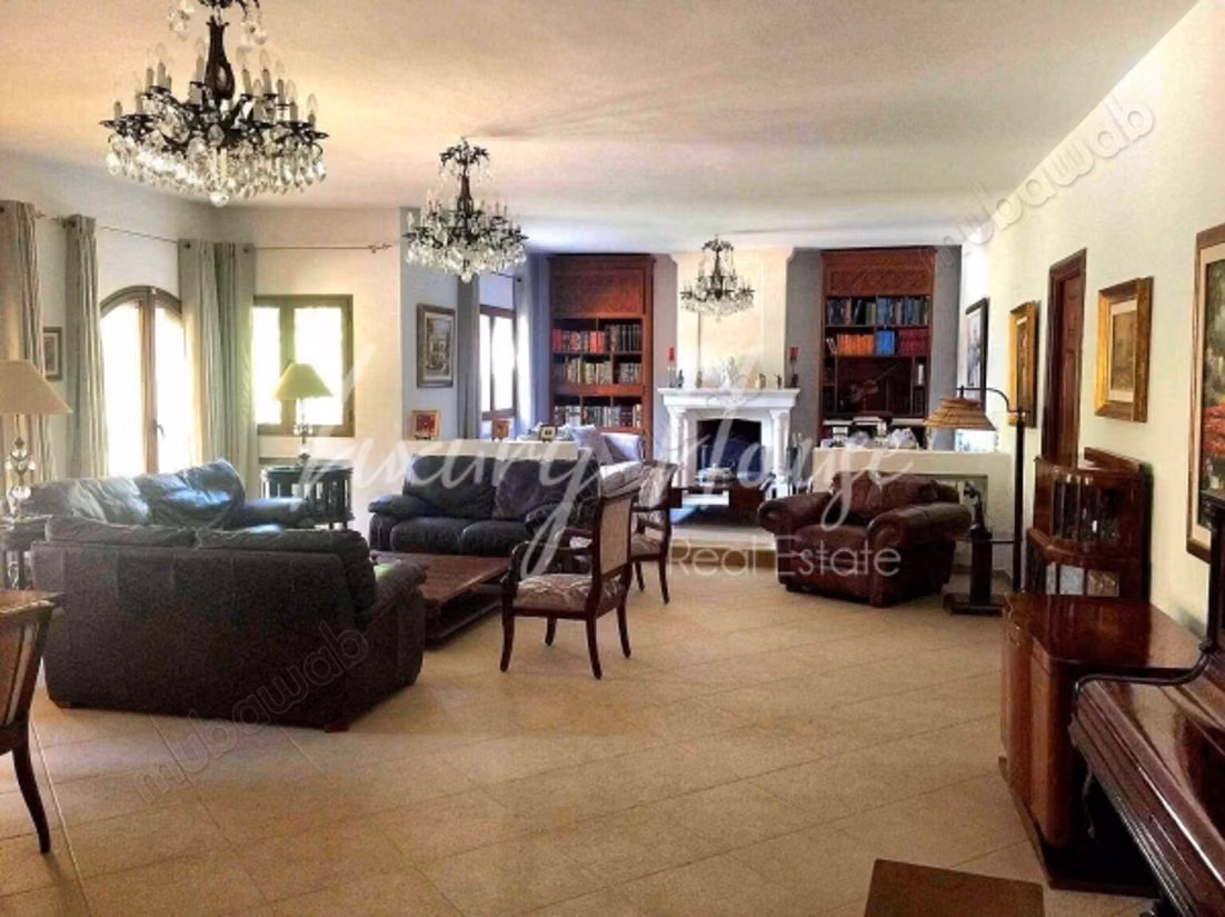 Incantevole villa padronale S4 su un livello a La Soukra