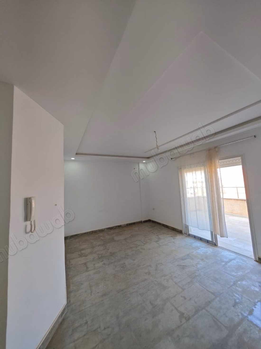Apartment S2 with blue title