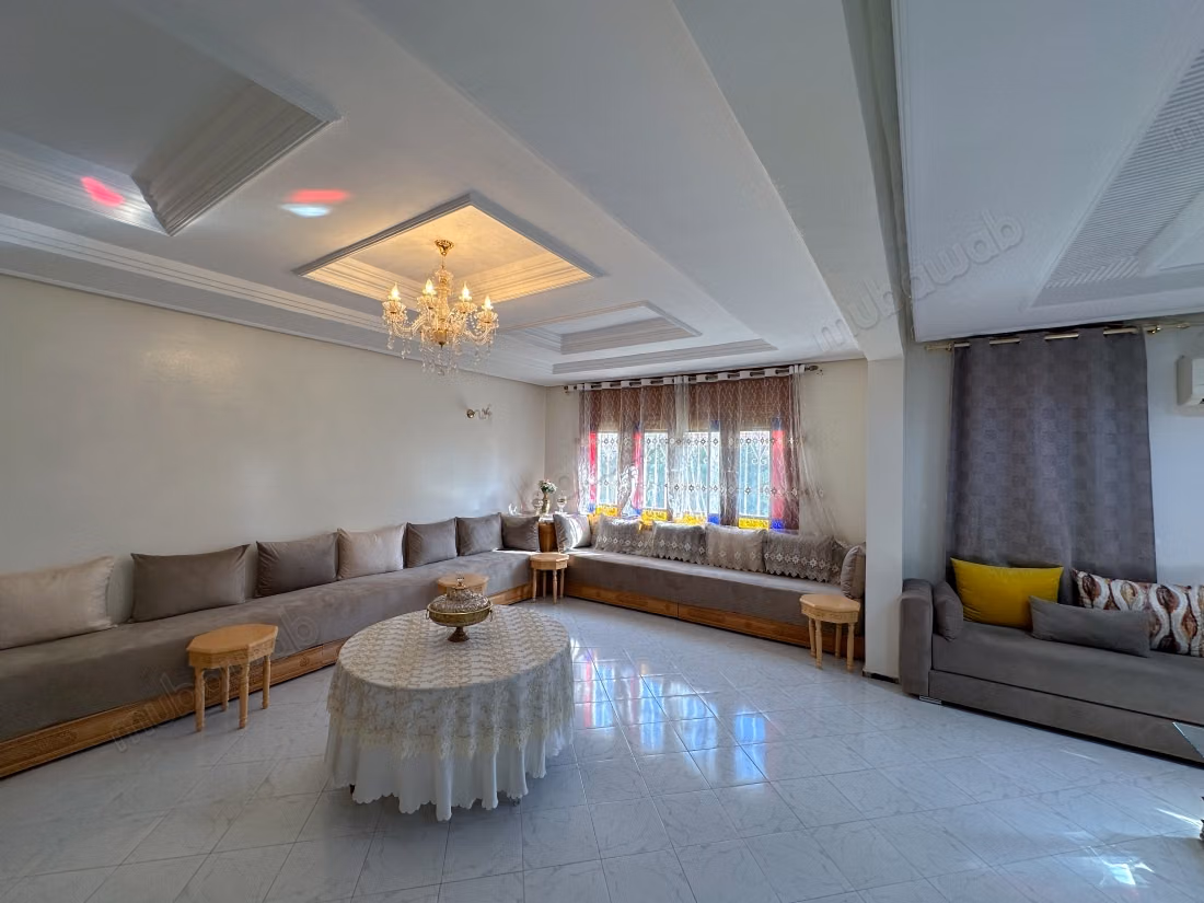 Appartement meublé 150 m² à louer – Fès – Proche centre ville et autoroute