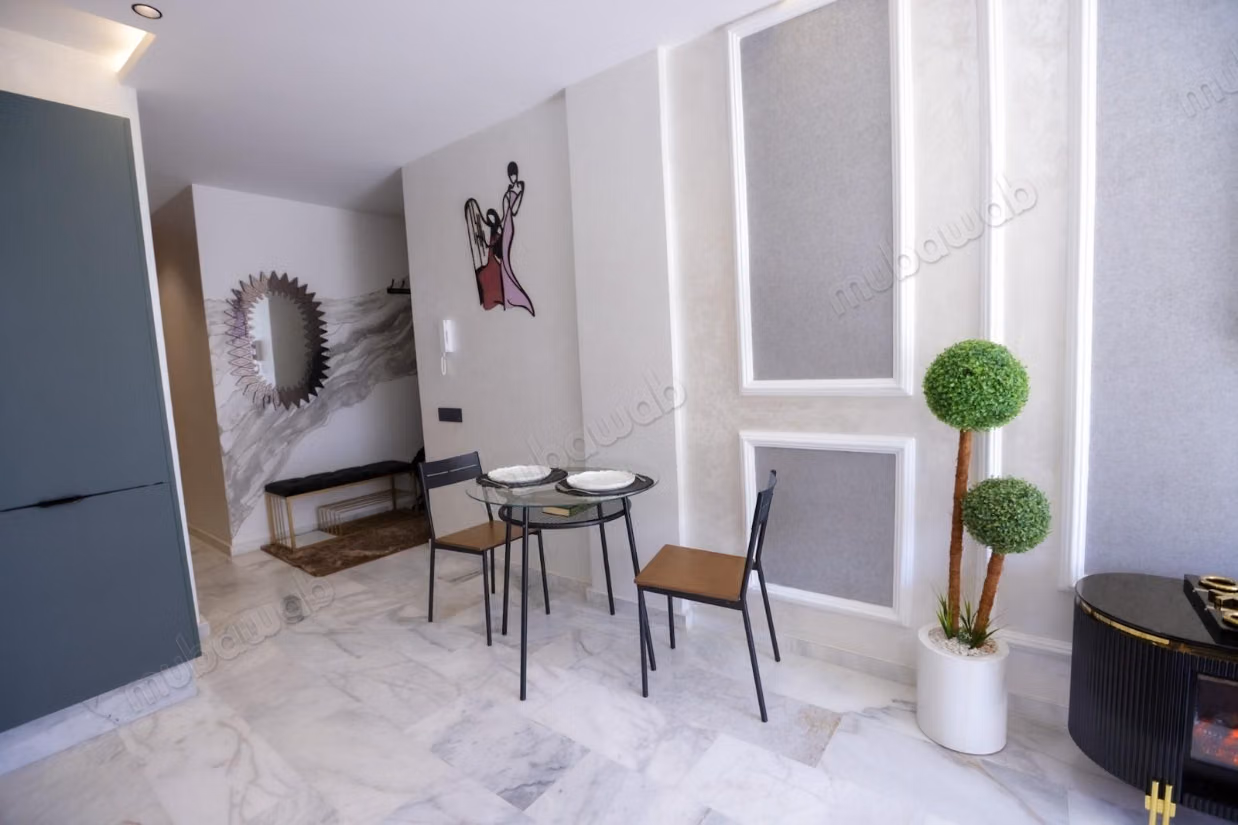 New furnished studio for rent – Ghandi Blvd