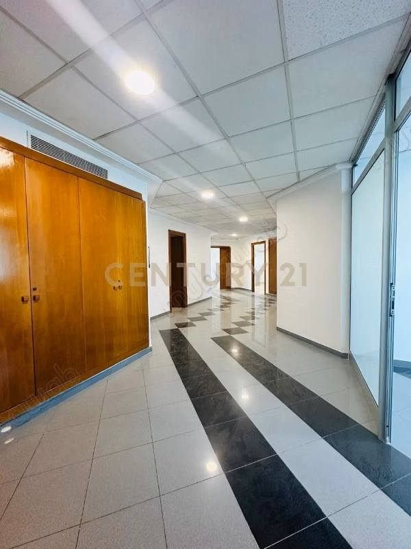 In affitto: ufficio h5 le rive del lago 1