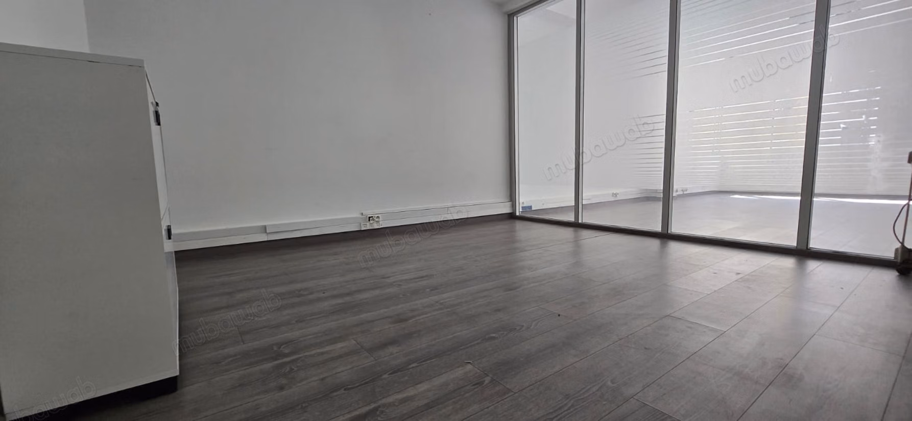 High-end office for rent