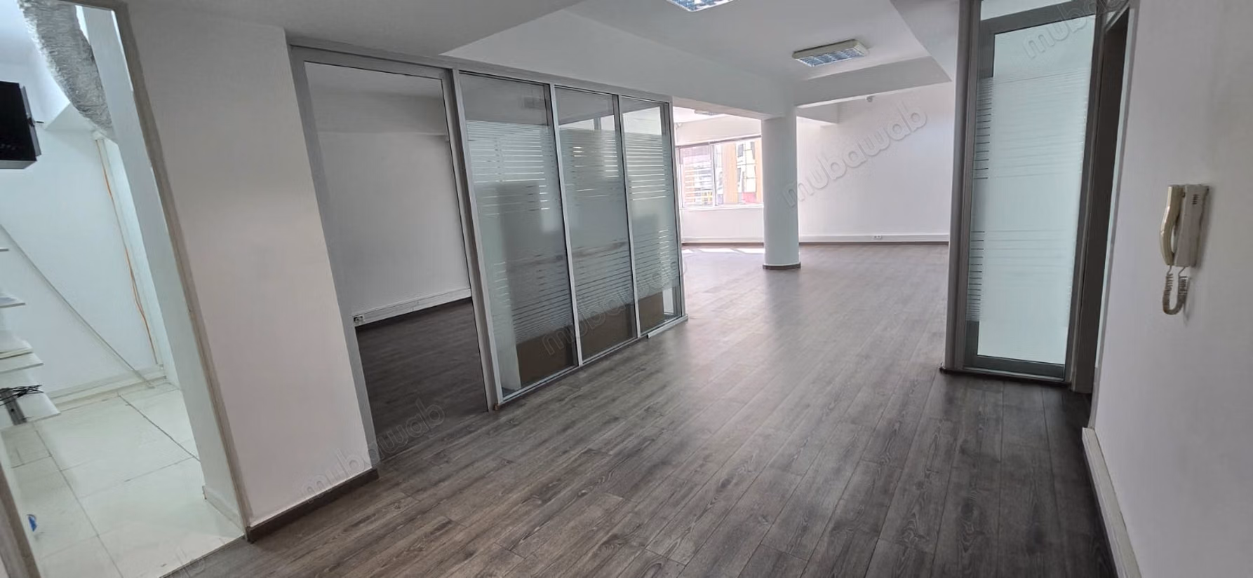 High-end office for rent