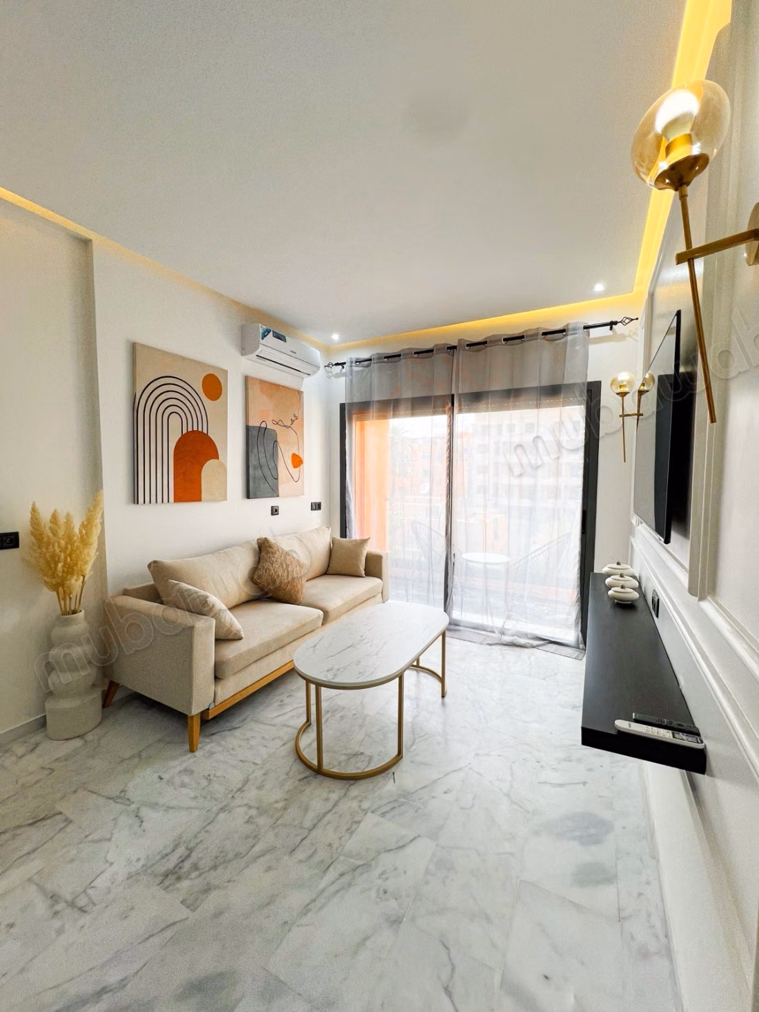 Sell apartment in Guéliz. 2 rooms. Well furnished