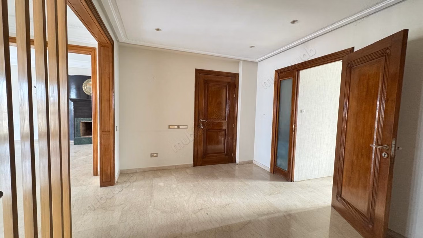 BEAUTIFUL apartment for rent in MAARIF EXTENSION