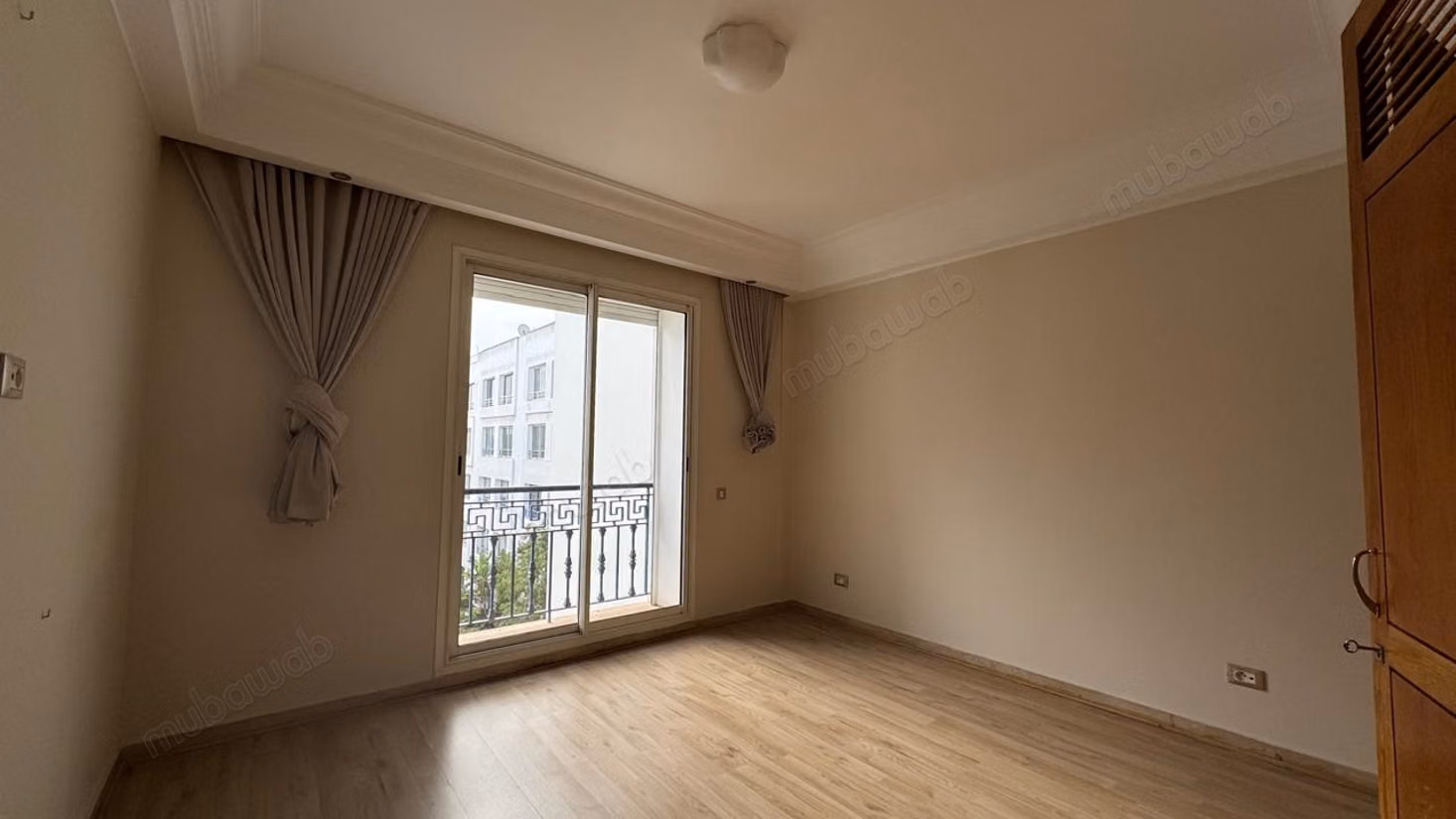 BEAUTIFUL apartment for rent in MAARIF EXTENSION
