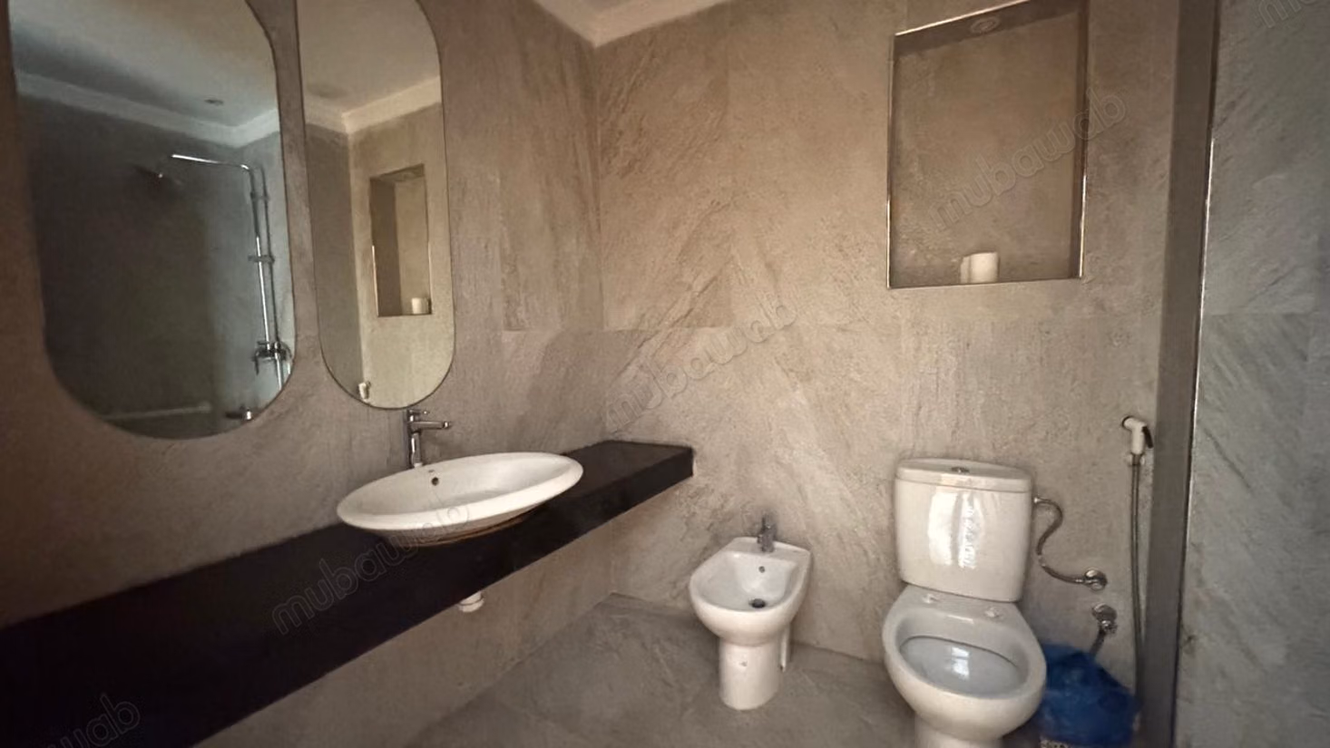 BEAUTIFUL apartment for rent in MAARIF EXTENSION