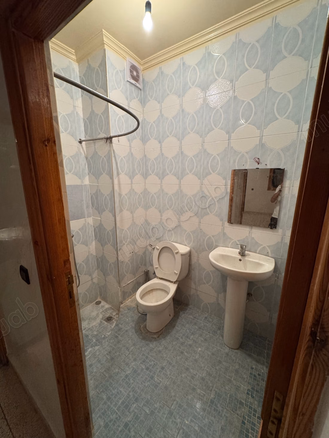For rent - Villa floor in Ariha