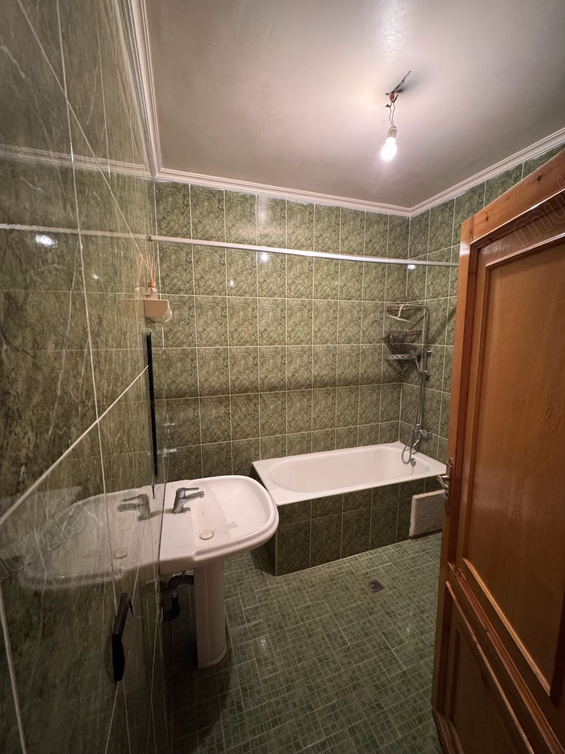 For rent - Villa floor in Ariha