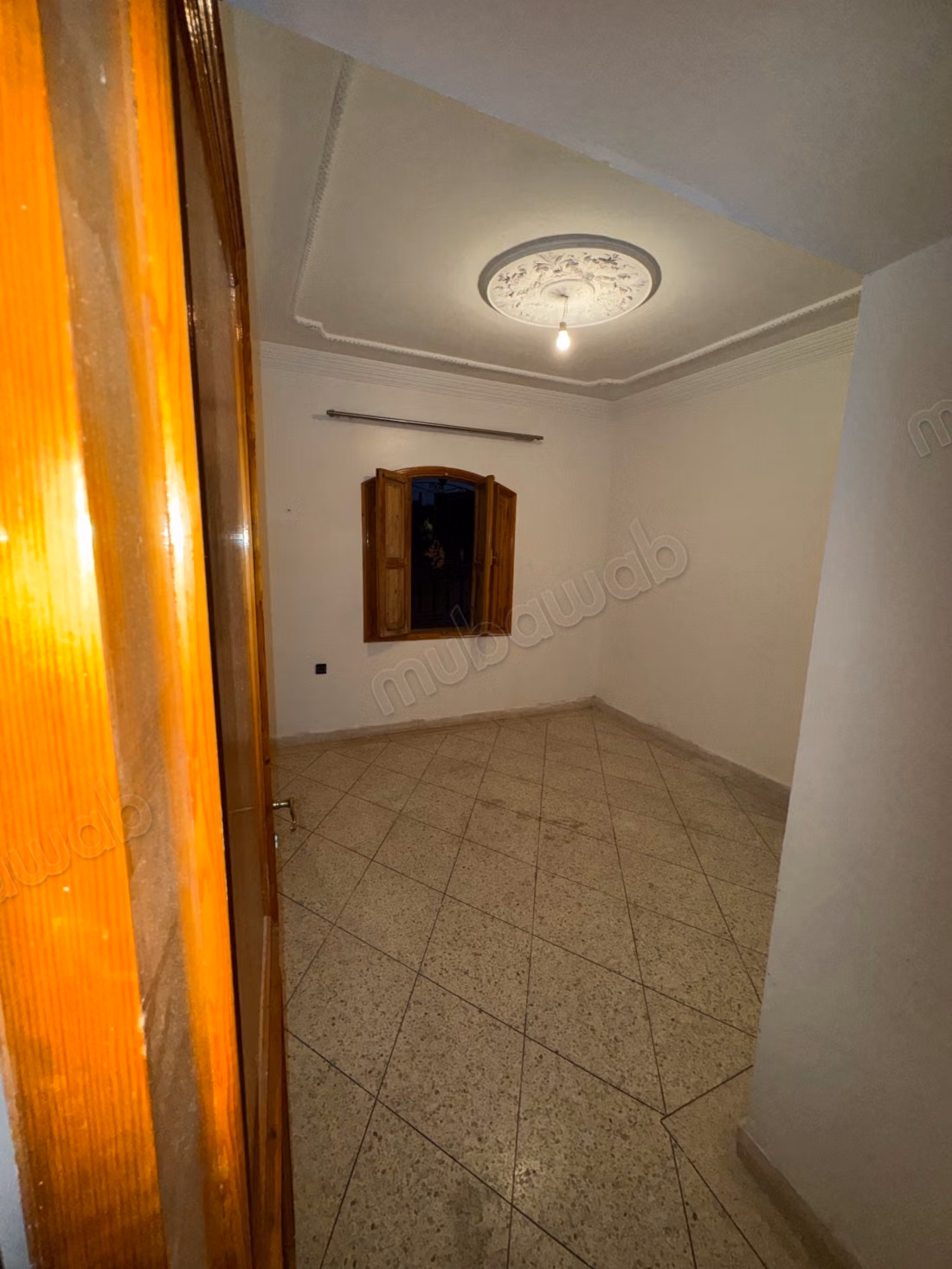 For rent - Villa floor in Ariha