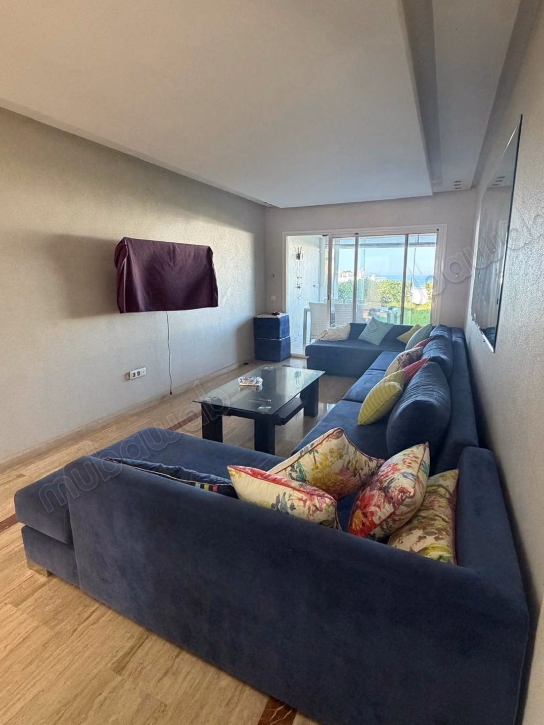 Residenza sicura, appartamento in affitto, 3 camere con vista mare