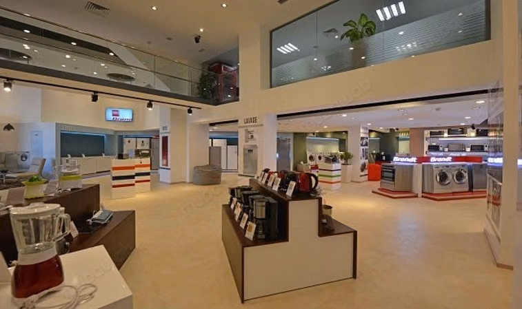 Uitzonderlijke Commerciële Ruimte op de Hoek