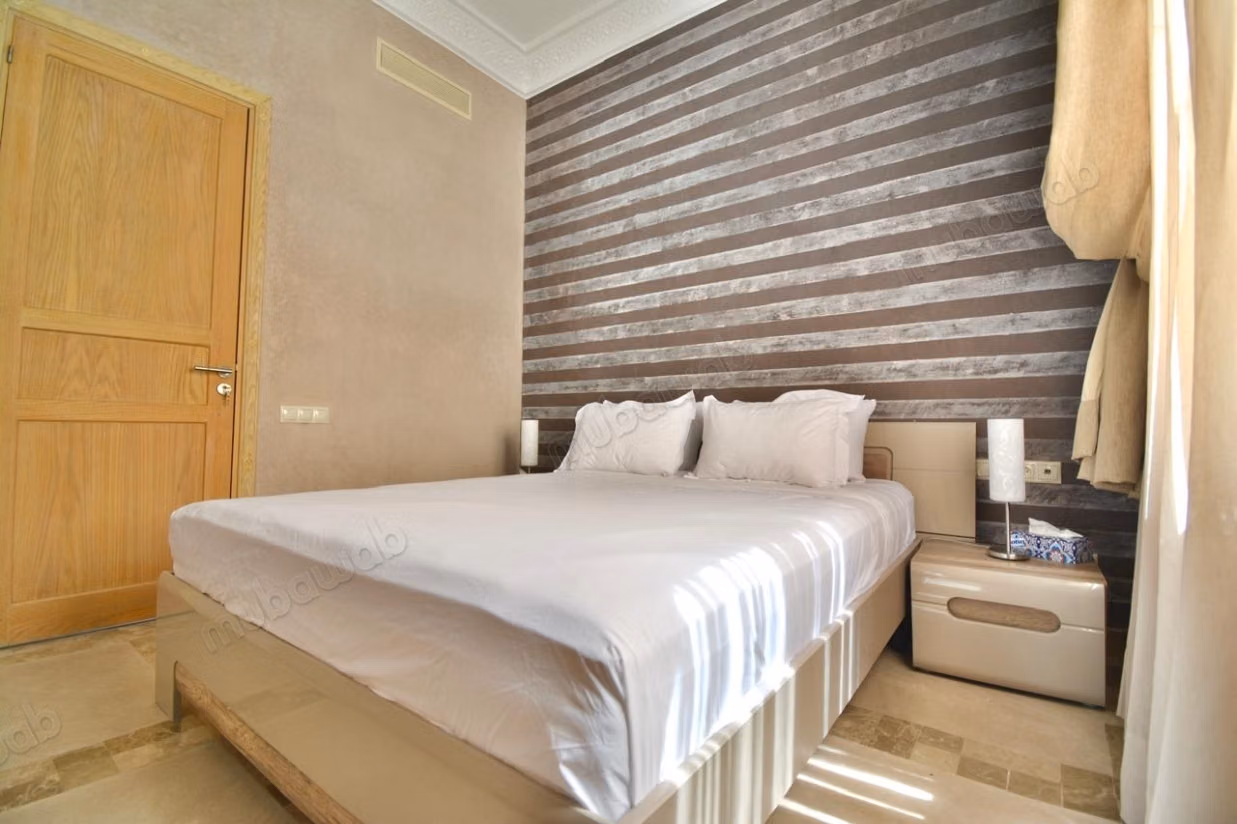 Très bel appartement en location à Route de l'Ourika. 
2 chambres agréables. 
Bien meublé