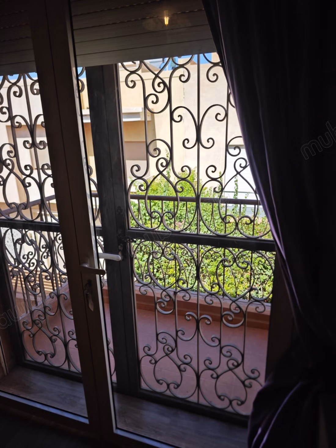 Una bella villa in vendita a Targa, ben tenuta