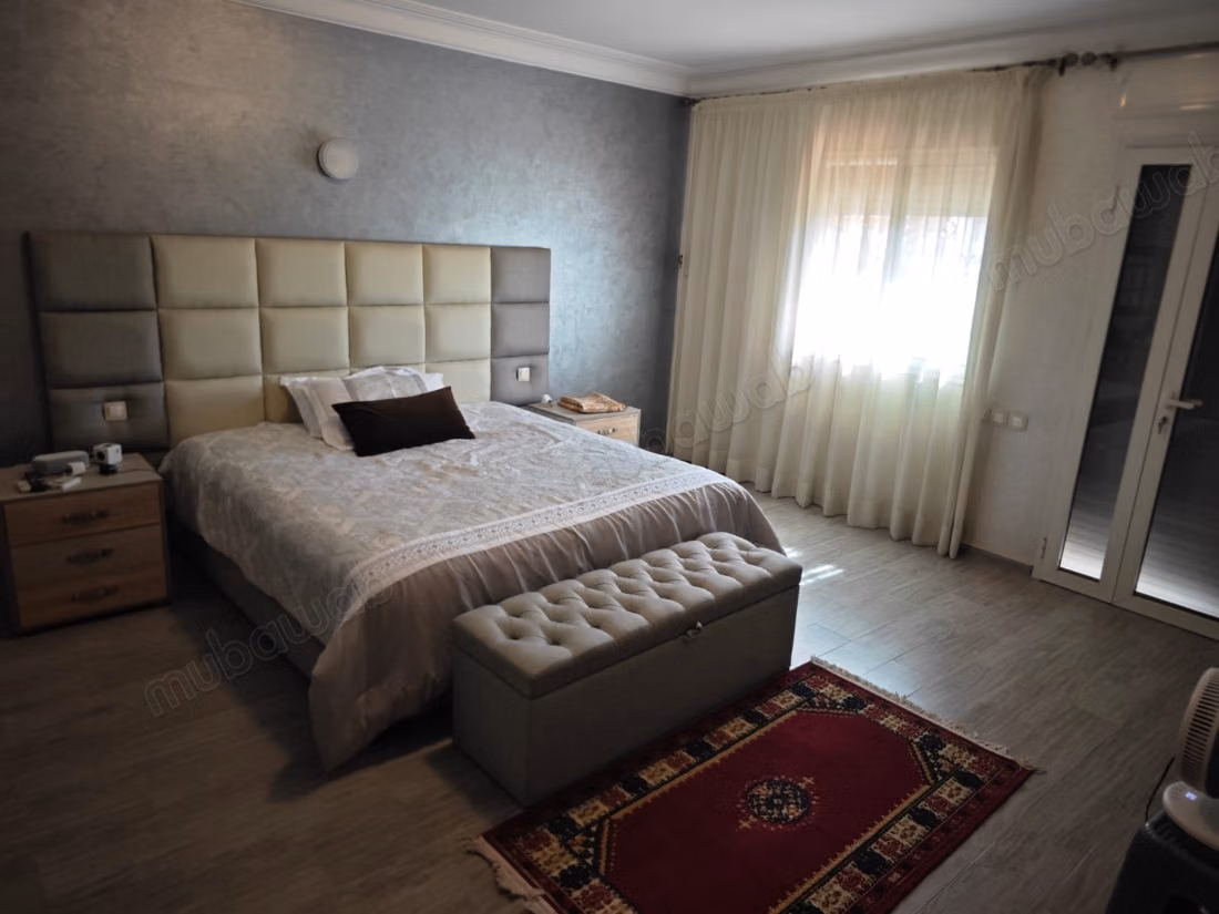 Una bella villa in vendita a Targa, ben tenuta