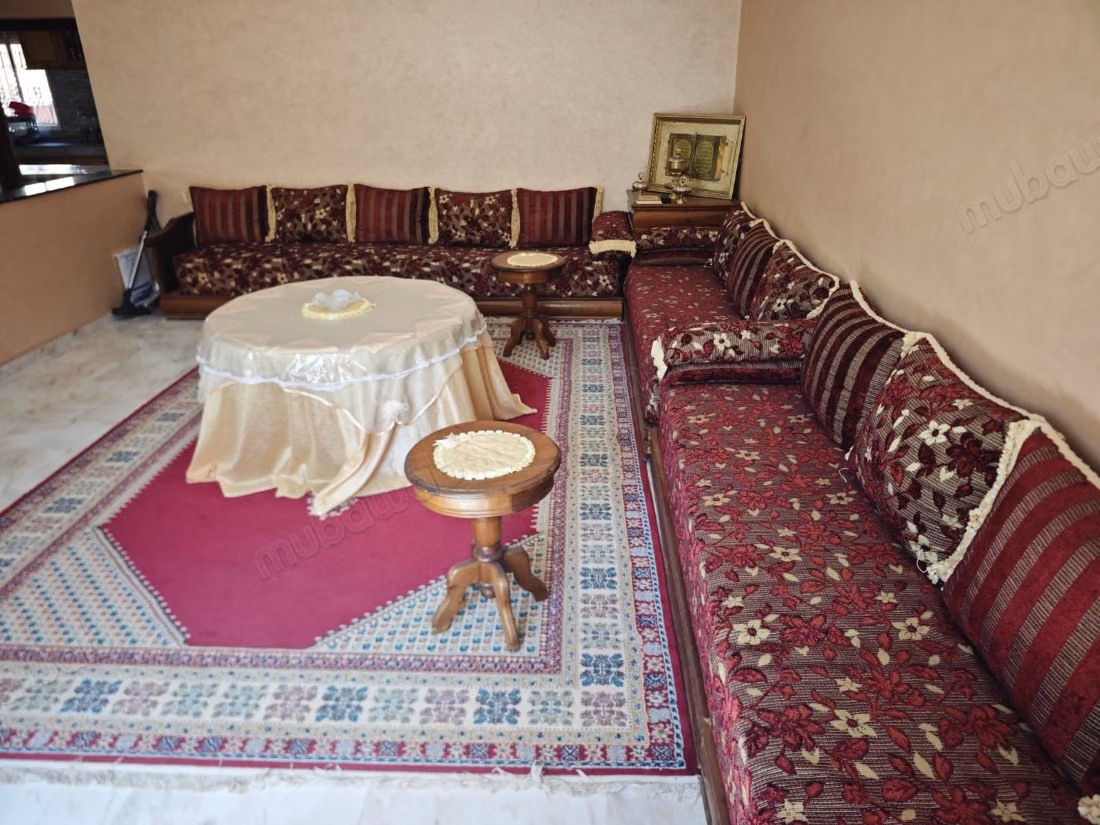 Una bella villa in vendita a Targa, ben tenuta