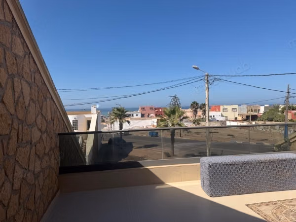 For rent house, sea view 2 rooms, see 3, secure