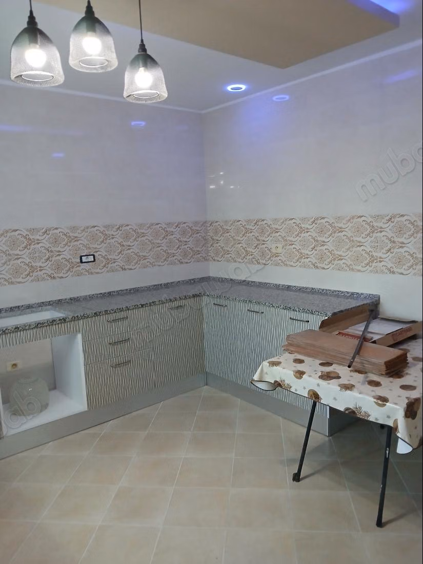 Maison de luxe à vendre à Sidi Hassine.
Superficie 140 m²