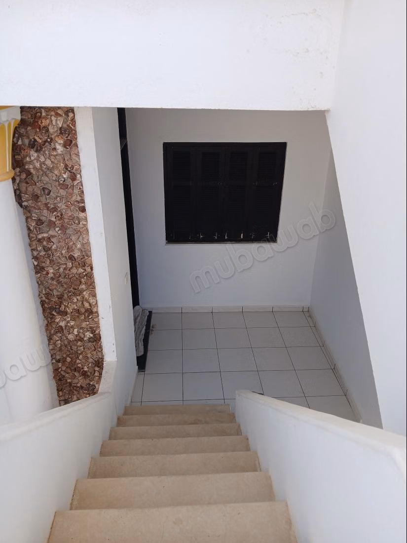 Maison de luxe à vendre à Sidi Hassine.
Superficie 140 m²