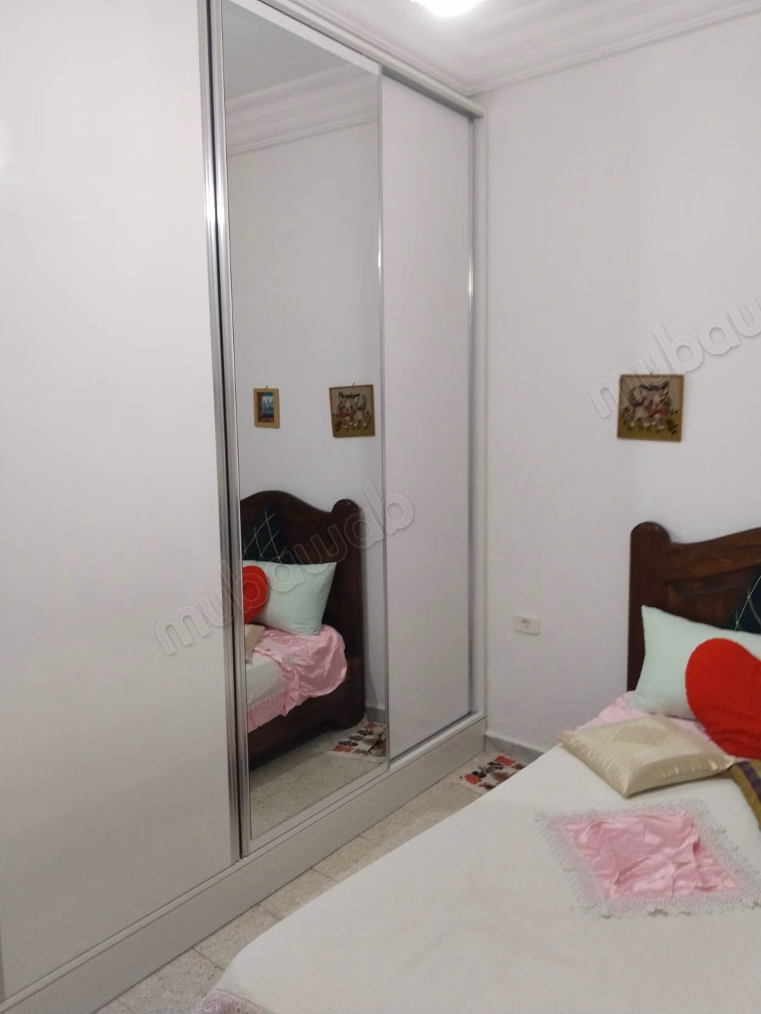 Maison de luxe à vendre à Sidi Hassine.
Superficie 140 m²