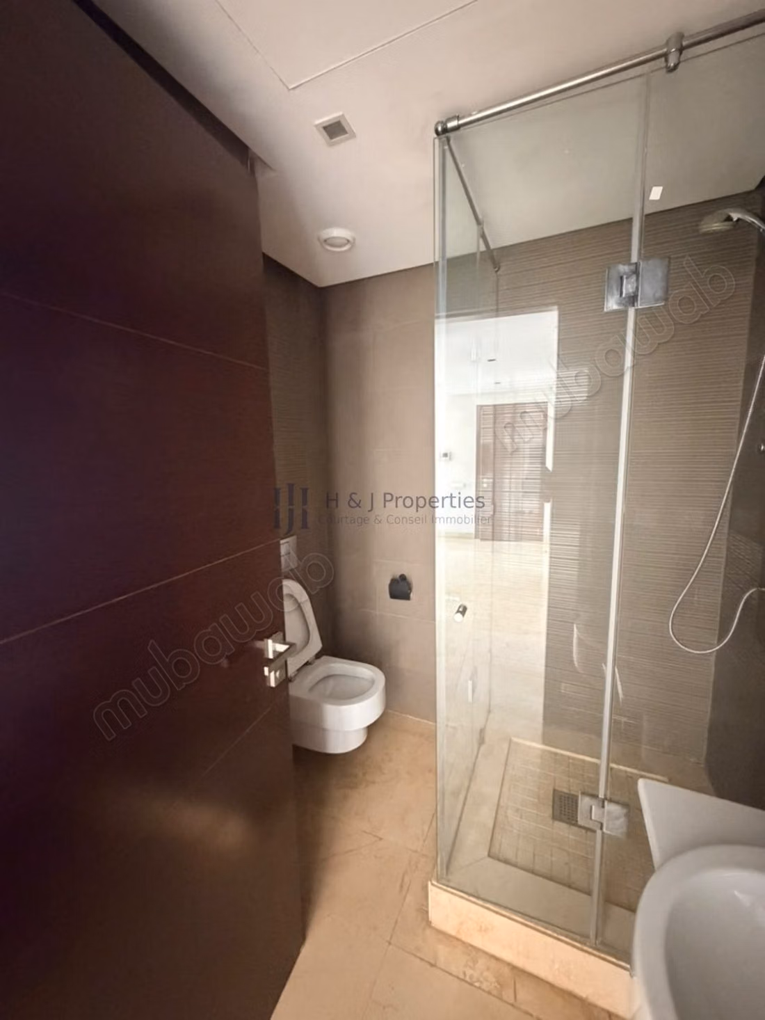 T3 empty 92m² – 2 bedrooms – terrace