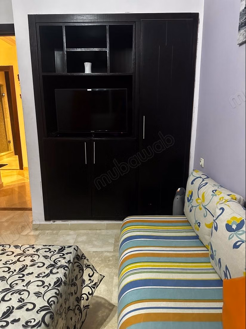 Bel appartement en location à Route Immouzer. 
3 pièces confortables. 
Meublé